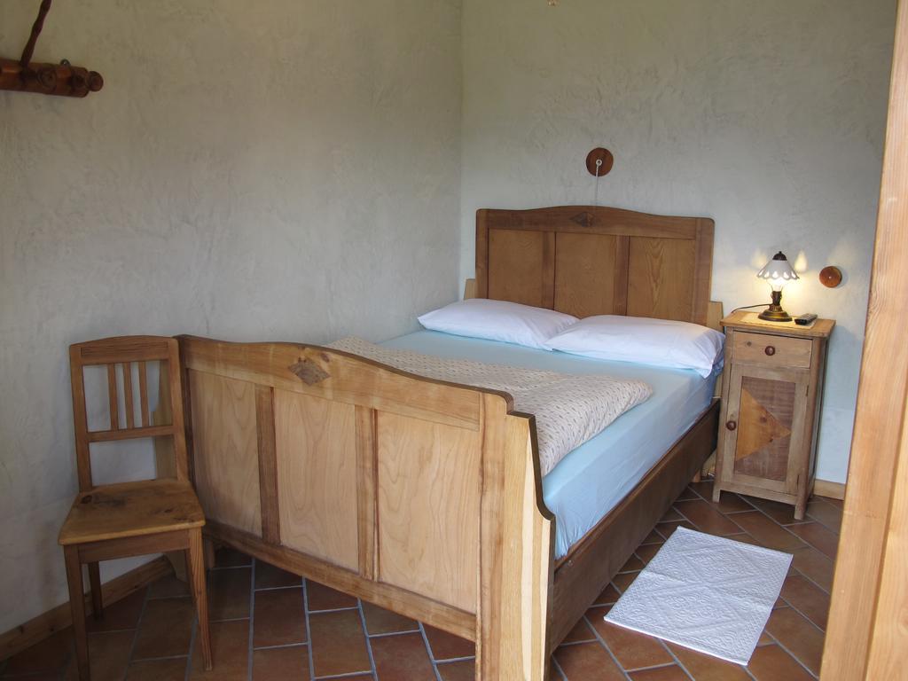 Agriturismo Alpenvidehof Villa Coredo Room photo